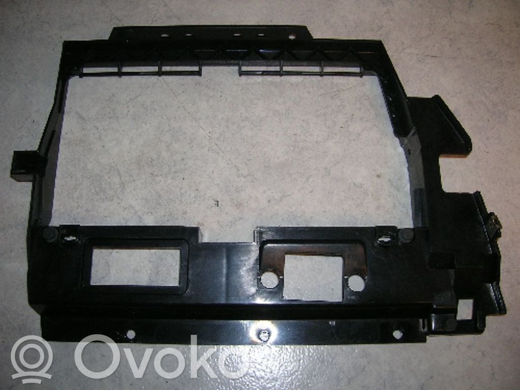BMW 5 E39 Daiktadėžės (bordačioko) dangtis 