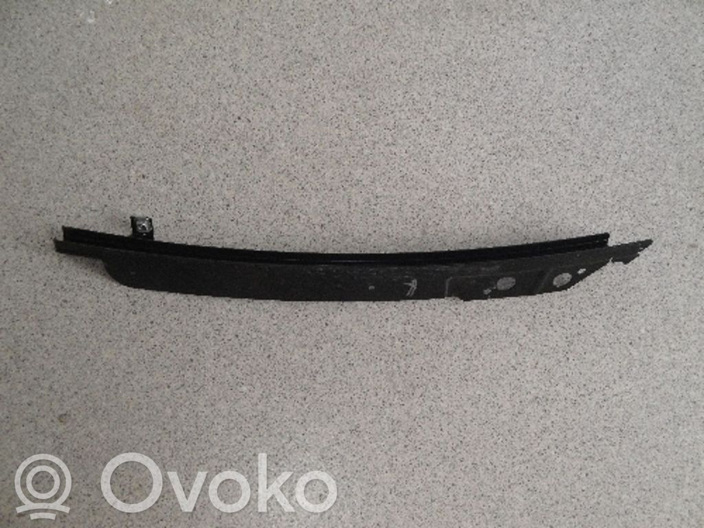 BMW 6 E63 E64 Oven lasin kisko 