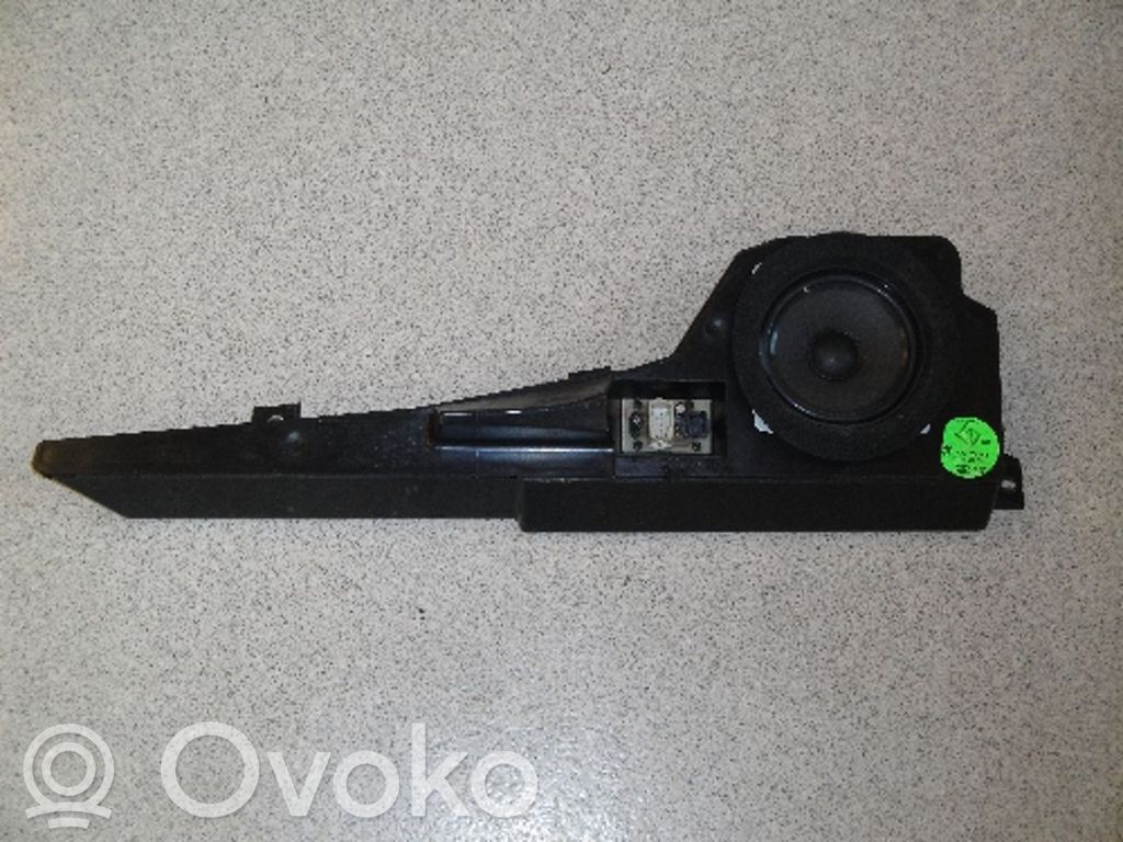 BMW 7 E38 Głośnik drzwi przednich 
