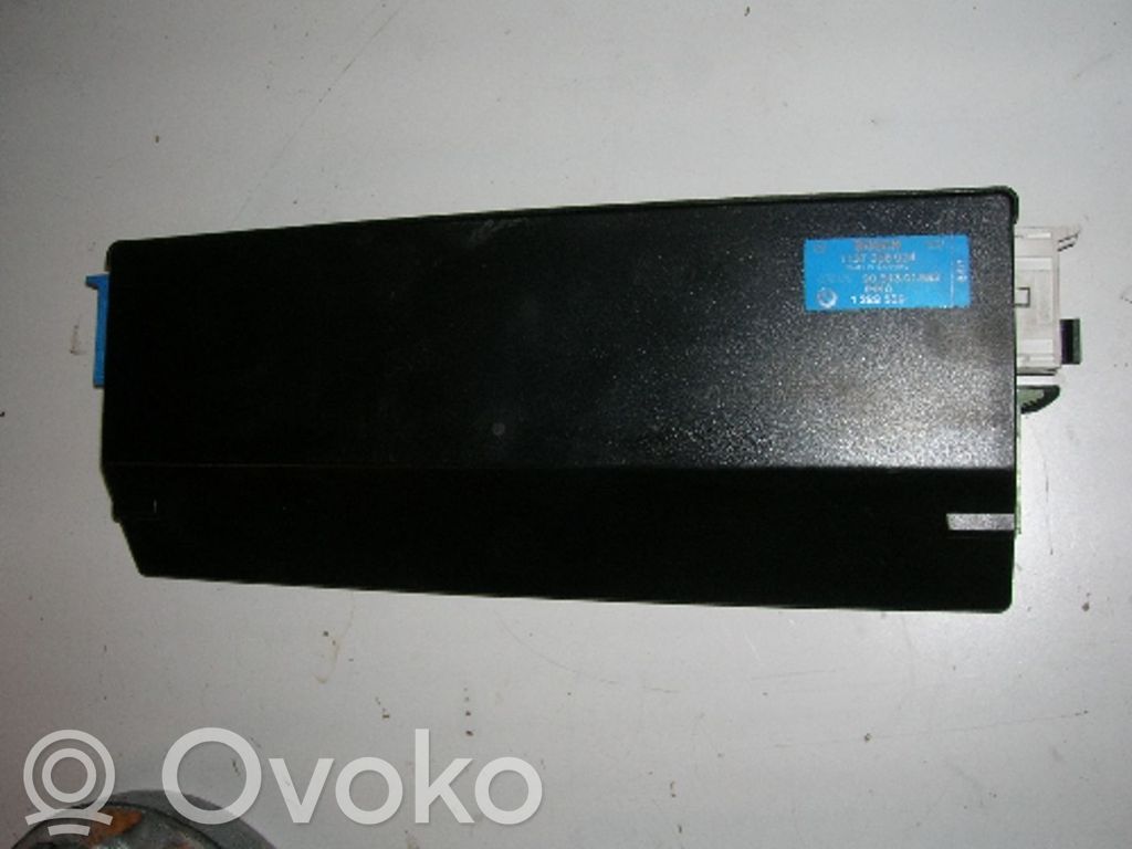 BMW 5 E34 Climate control unit 