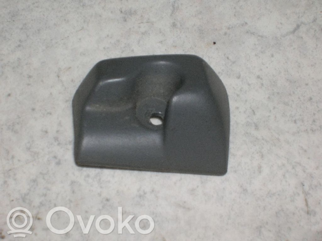BMW 3 E30 Kiinnityskoukku/-silmukka 