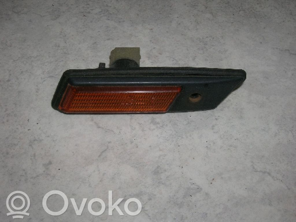 BMW 3 E36 Front indicator light 