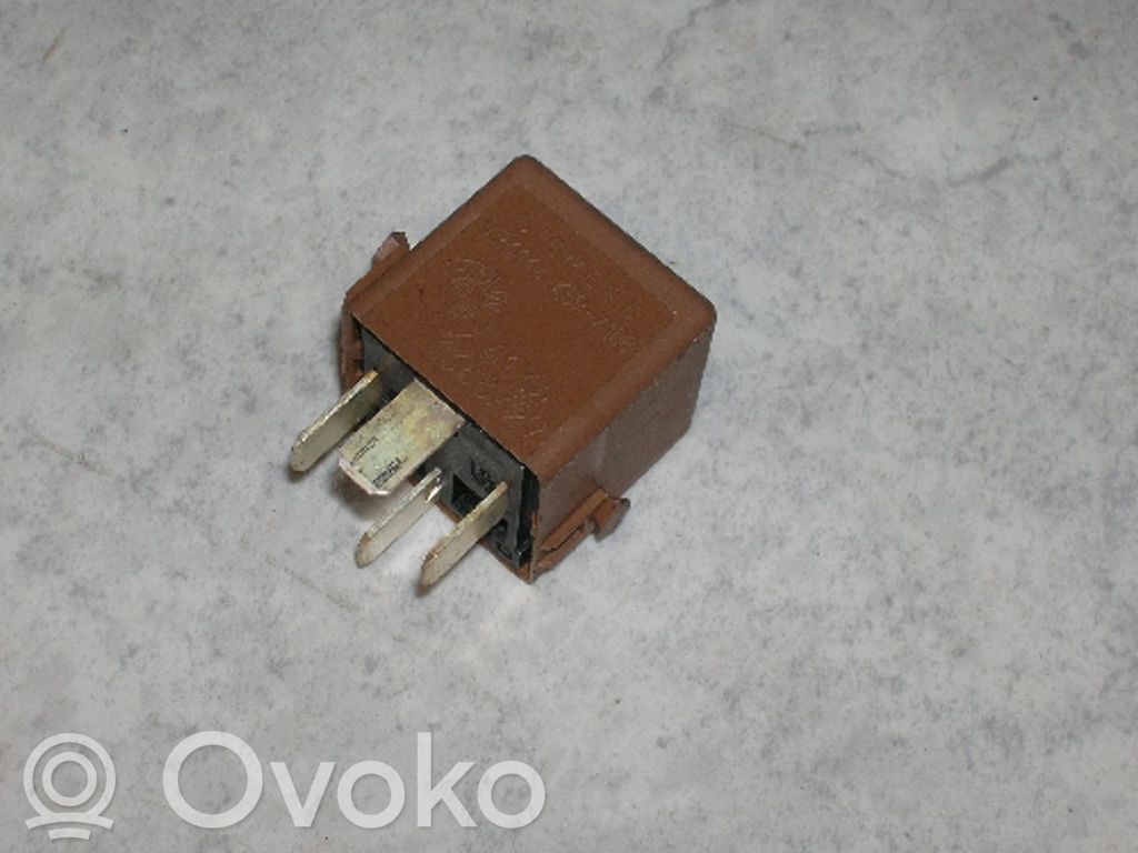 BMW 5 E34 Sonstige Relais 