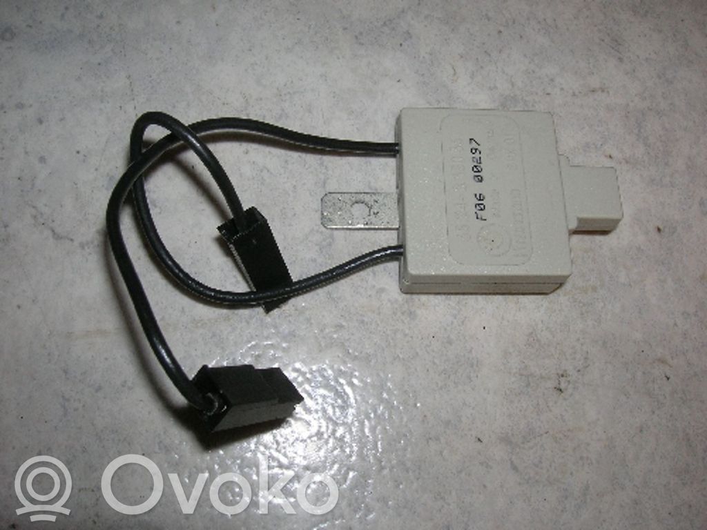 BMW 5 E34 Antenos stiprintuvas 