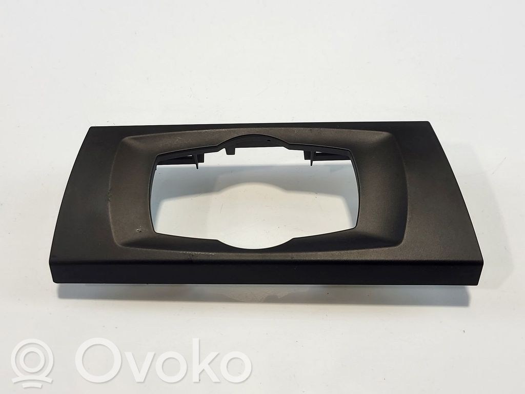 BMW 3 E90 E91 Klimata kontrole / mazā radiatora vadības dekoratīvā apdare 
