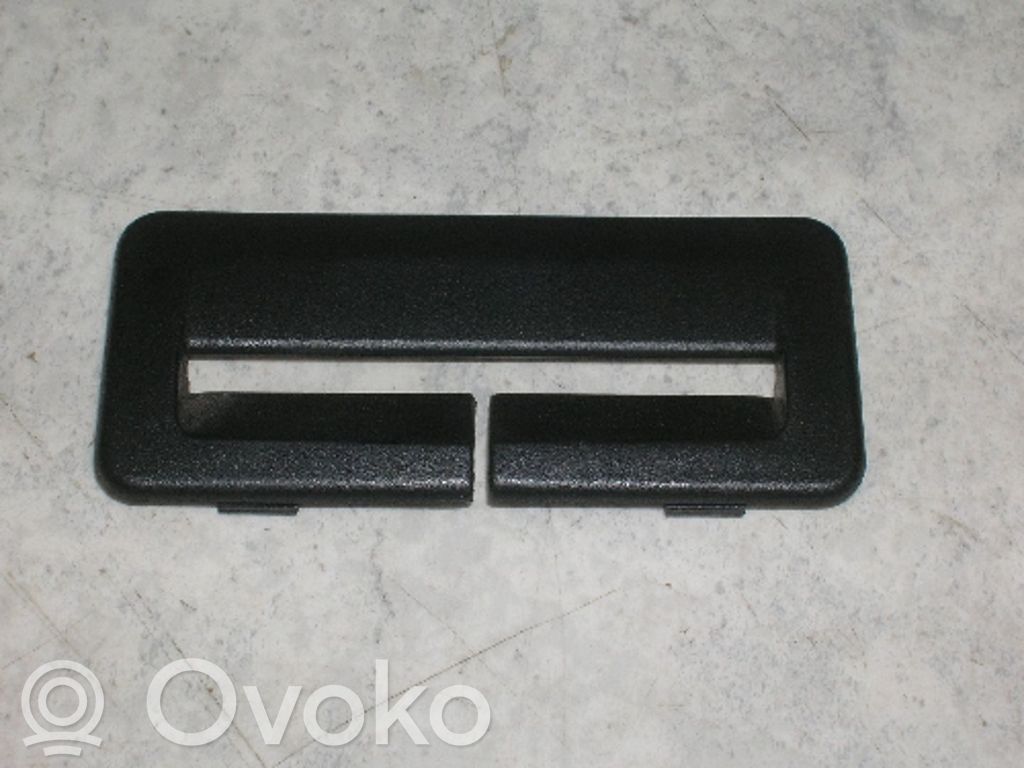 BMW 5 E39 Moldura del cinturón 