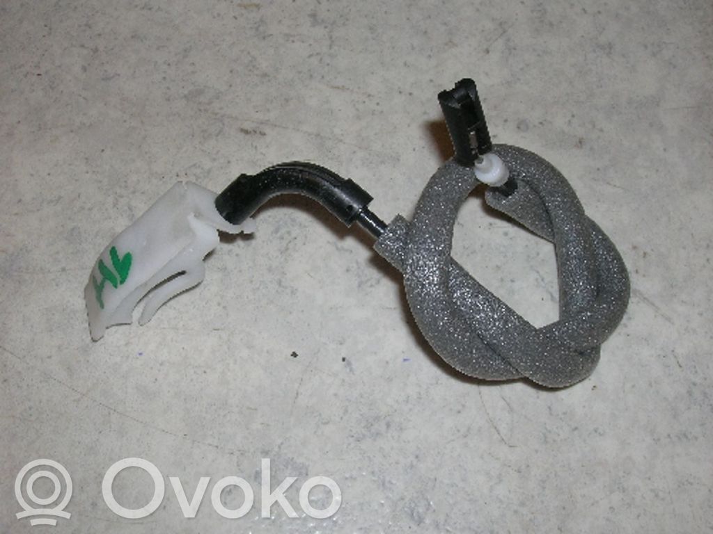 Línea de cable de puerta trasera   51227117743,51227117743