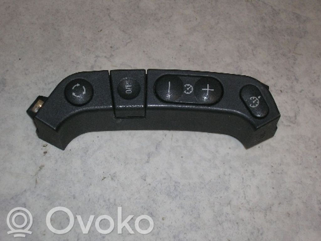 BMW 5 E39 Interruttore di controllo della velocità 