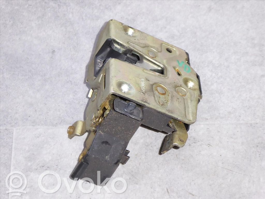 BMW 3 E30 Rear door lock 
