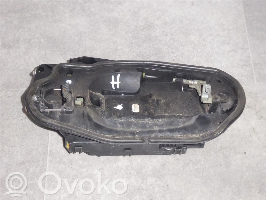 BMW 6 E63 E64 Manecilla/asa externa de la puerta trasera 