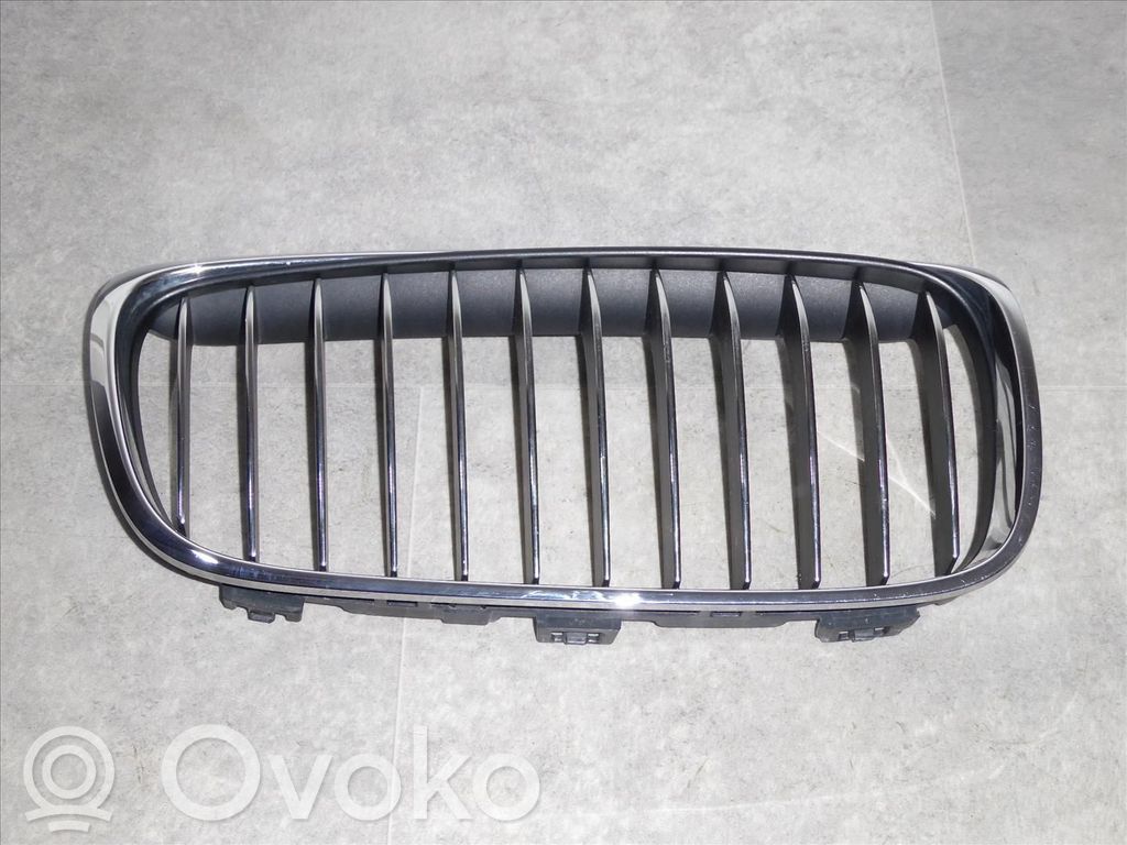 BMW 2 F45 Front grill 