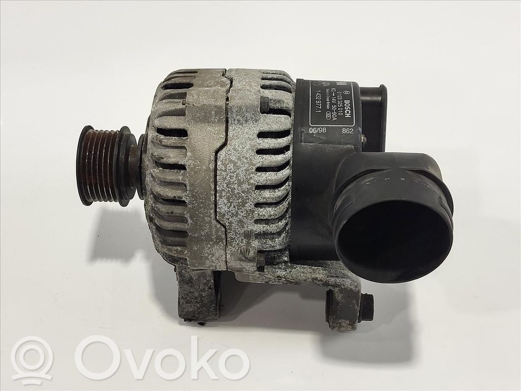 BMW 5 E39 Alternator 