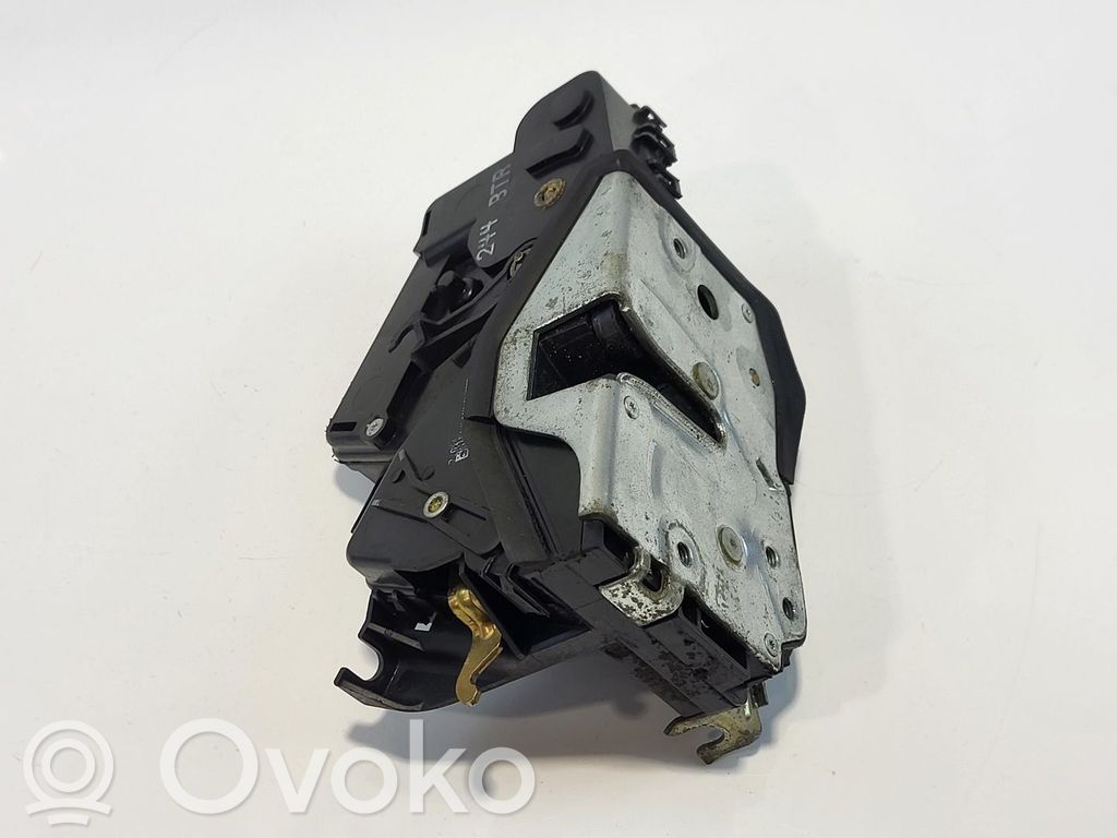BMW 3 E46 Motor închidere spate 