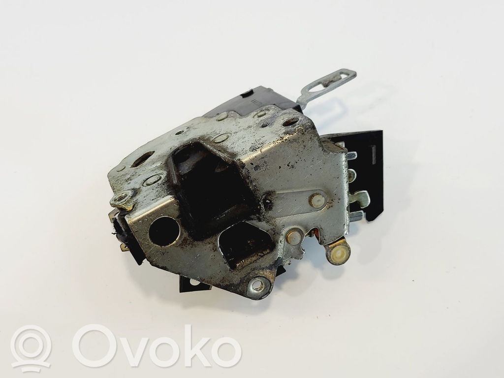 BMW 3 E36 Etuoven lukko 