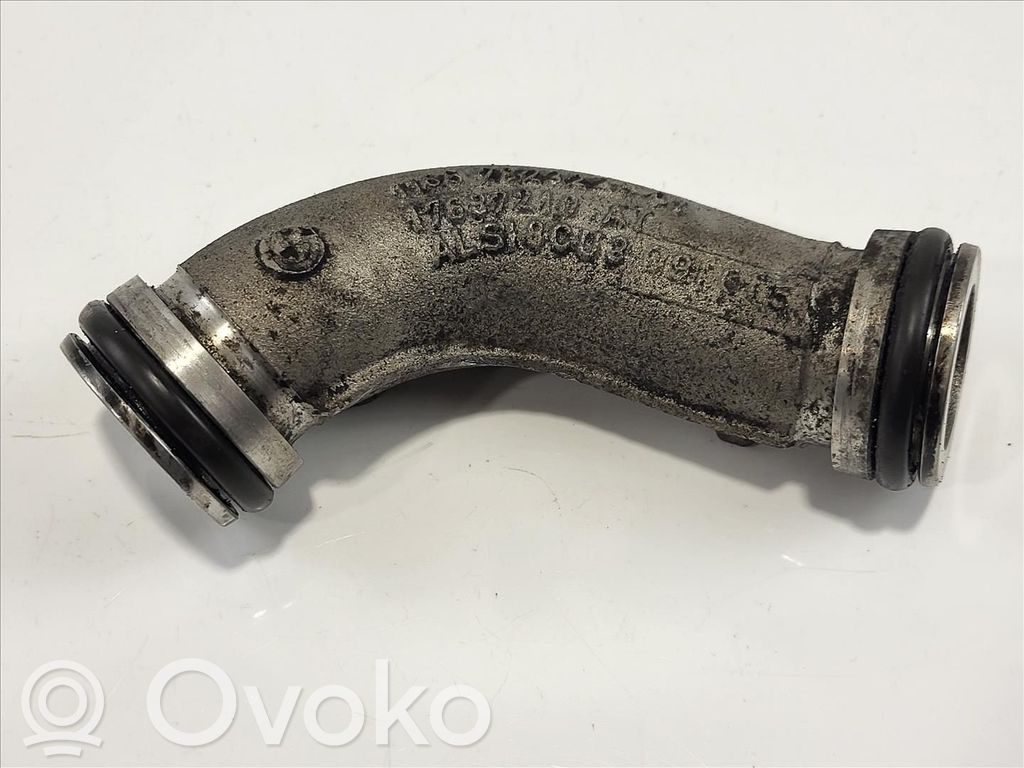 BMW 5 F10 F11 Rura / Wąż dolotowy powietrza 