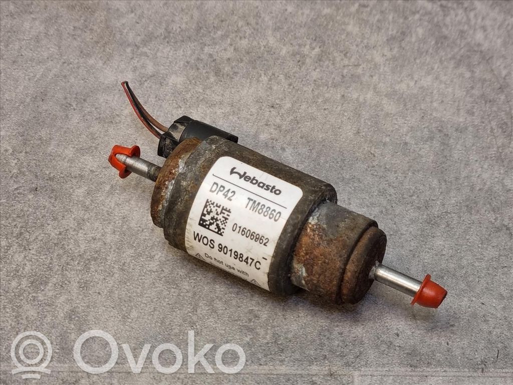 BMW 5 F10 F11 Pompă combustibil pentru încălzire auxiliară Webasto 