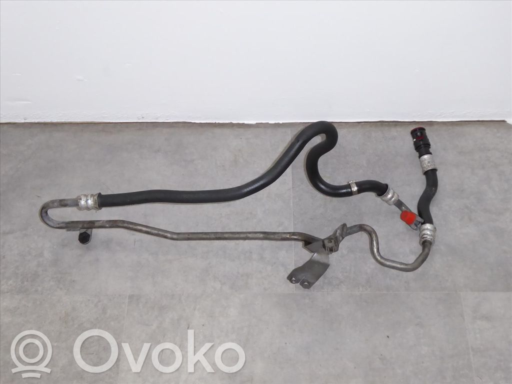 BMW 6 F06 Gran coupe Furtun/conductă servodirecție 