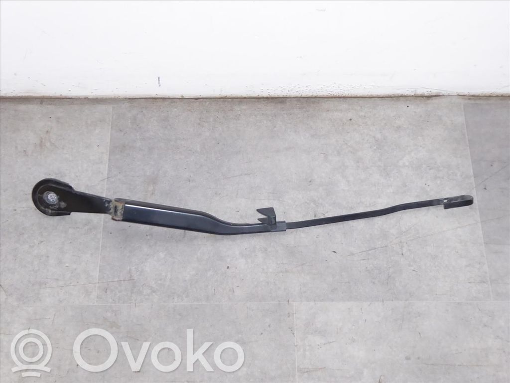 BMW 7 E38 Ramię wycieraczki szyby przedniej / czołowej 