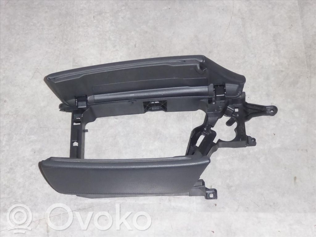 BMW 5 F10 F11 Bracciolo 