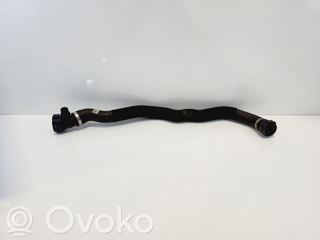 BMW 5 G30 G31 G38 Tubo flessibile del liquido di raffreddamento del motore 