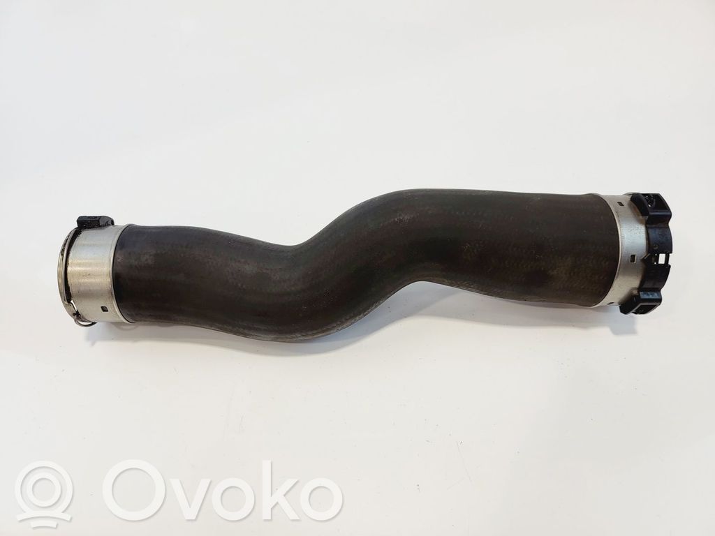 BMW 5 F10 F11 Schlauch / Leitung Ladeluftkühler