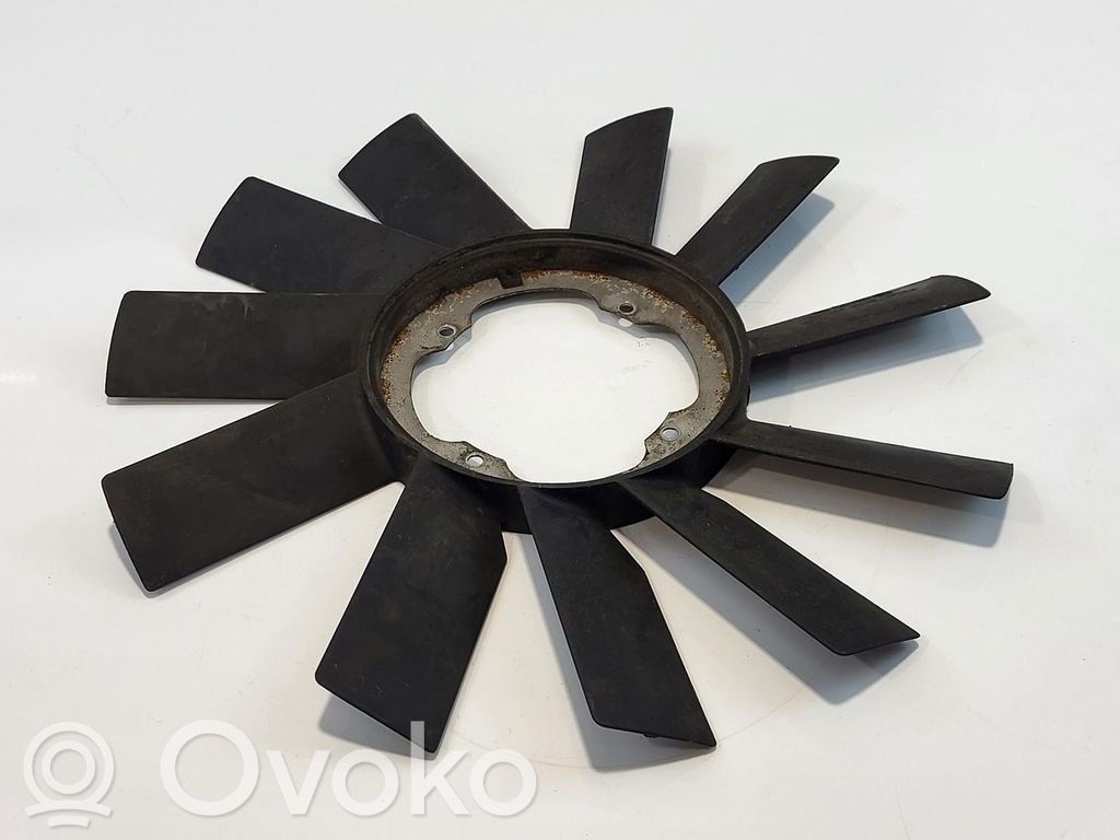 BMW 5 E39 Ventiliatora propellers 