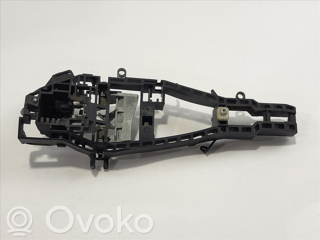 BMW 1 F20 F21 Klamka/wspornik zewnętrzny drzwi przednich 