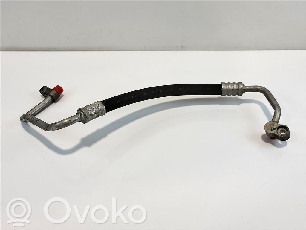 BMW 5 E60 E61 Ilmastointilaitteen putki (A/C) 