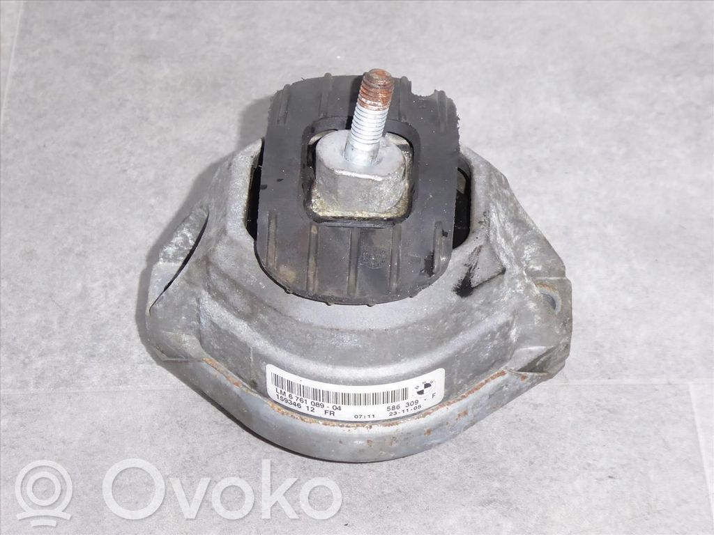 Support de moteur, coussinet   22116761089,22116761089