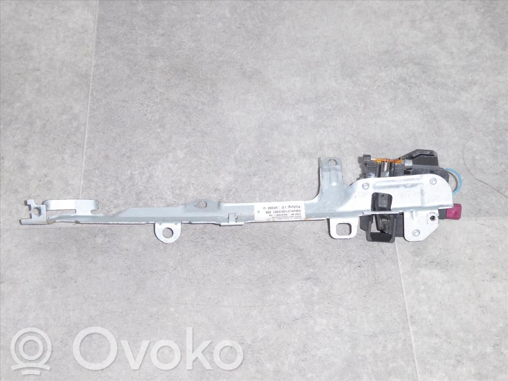 BMW 5 E60 E61 Trunk/boot side trim panel 