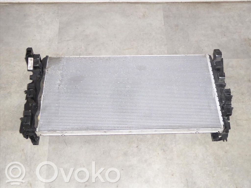 BMW 2 F45 Chłodnica 