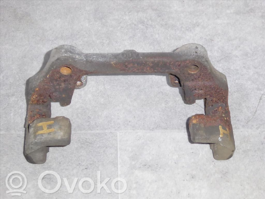 BMW 3 F30 F35 F31 Supporto della pinza del freno anteriore