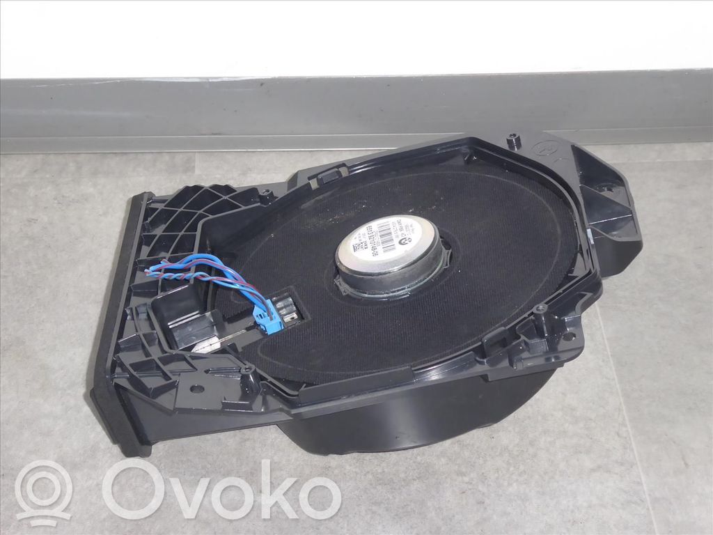 BMW 3 F30 F35 F31 Subwoofer