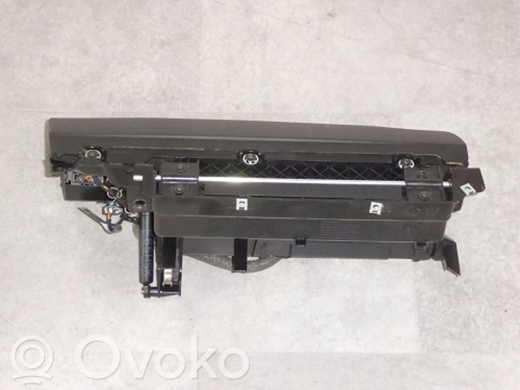Glove box   51167036459,51167036459