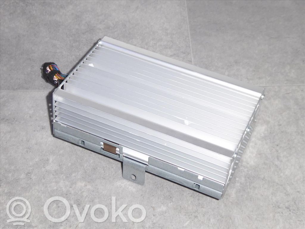 BMW 5 F10 F11 Amplificatore