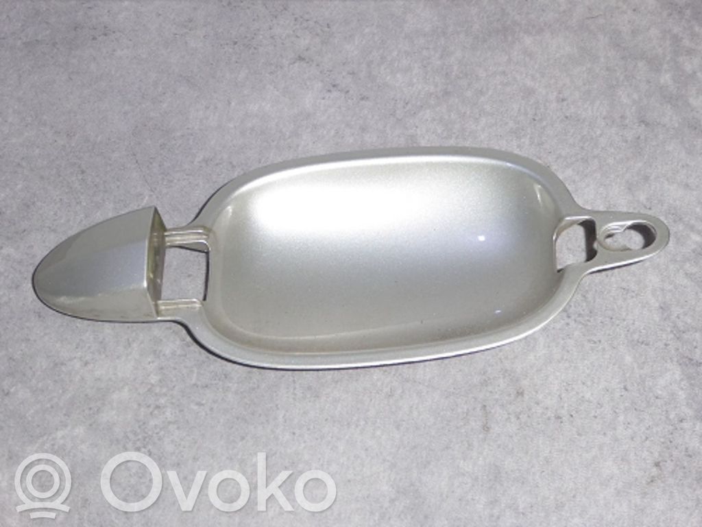 BMW 6 E63 E64 Tapa manecilla puerta trasera 