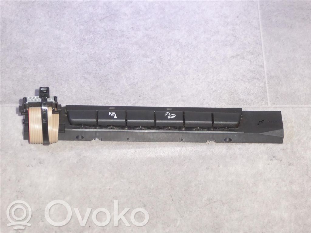 Unité de commande console centrale   61319123756,61319123756