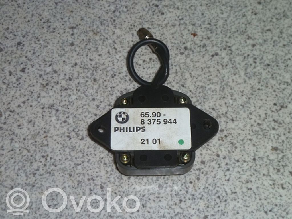 BMW 7 E38 Antenna GPS 