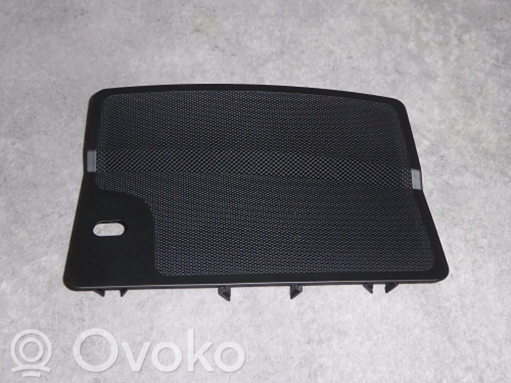 BMW 5 E60 E61 Centrinio garsiakalbio apdaila 