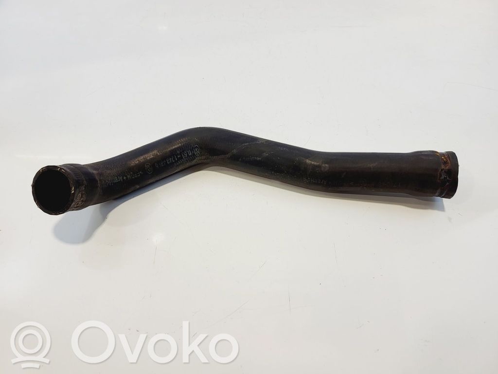 BMW 5 E39 Engine coolant pipe/hose 