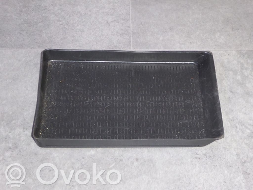 Interior carpet   51166971035,51166971035
