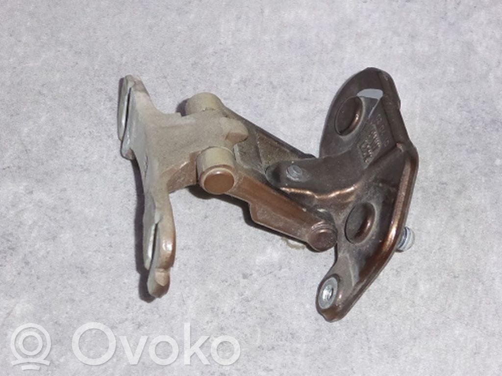 BMW 1 E81 E87 Tailgate/trunk/boot hinge 