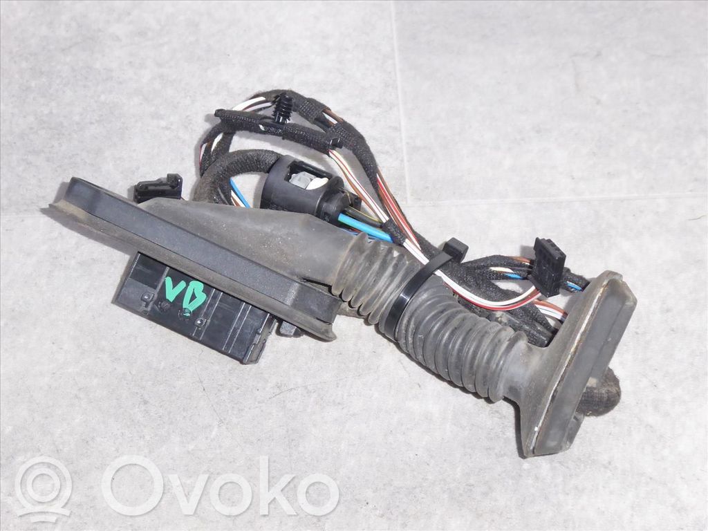 BMW 1 E81 E87 Cableado de puerta trasera 
