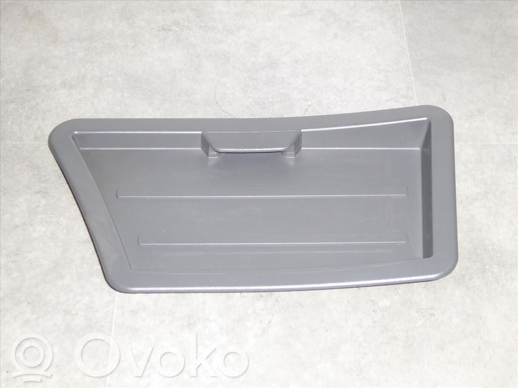 BMW 7 F01 F02 F03 F04 Poszycia / Boczki bagażnika 