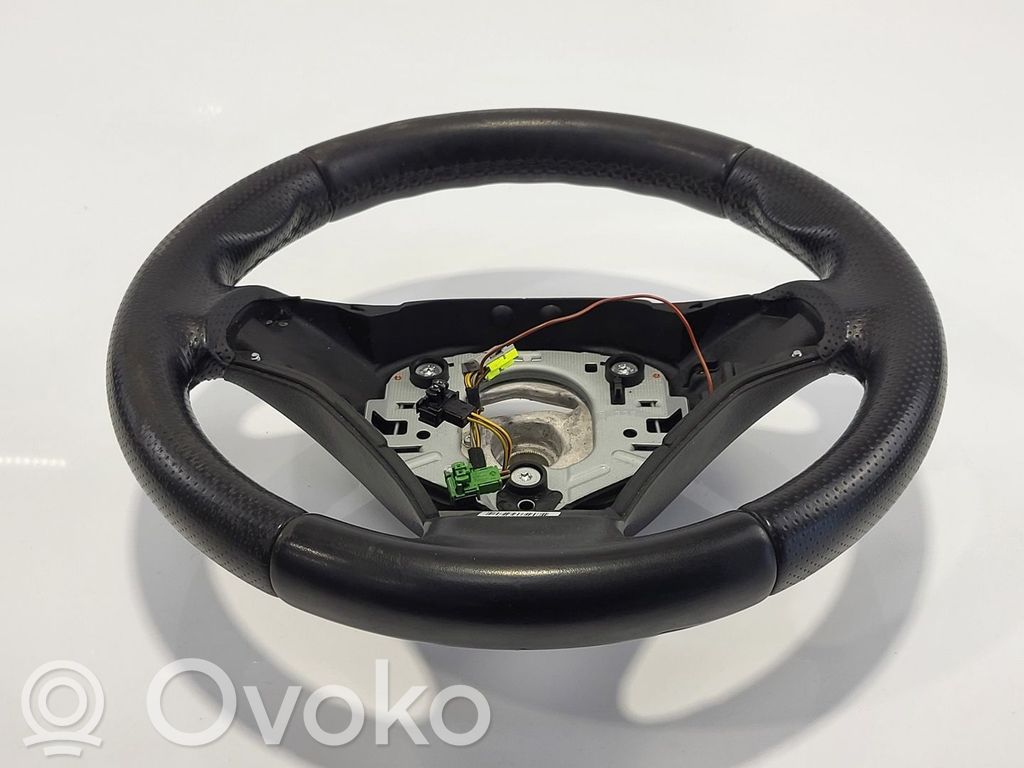 Volant   32307839114,32307839114