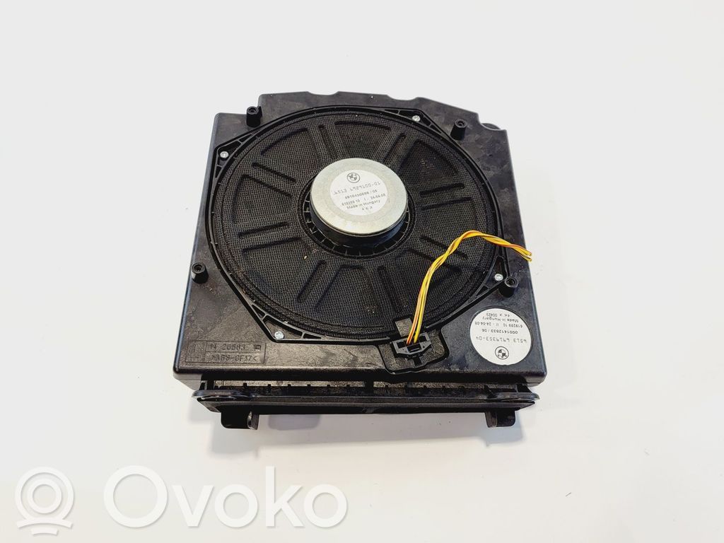 BMW 5 E60 E61 Subwoofer 