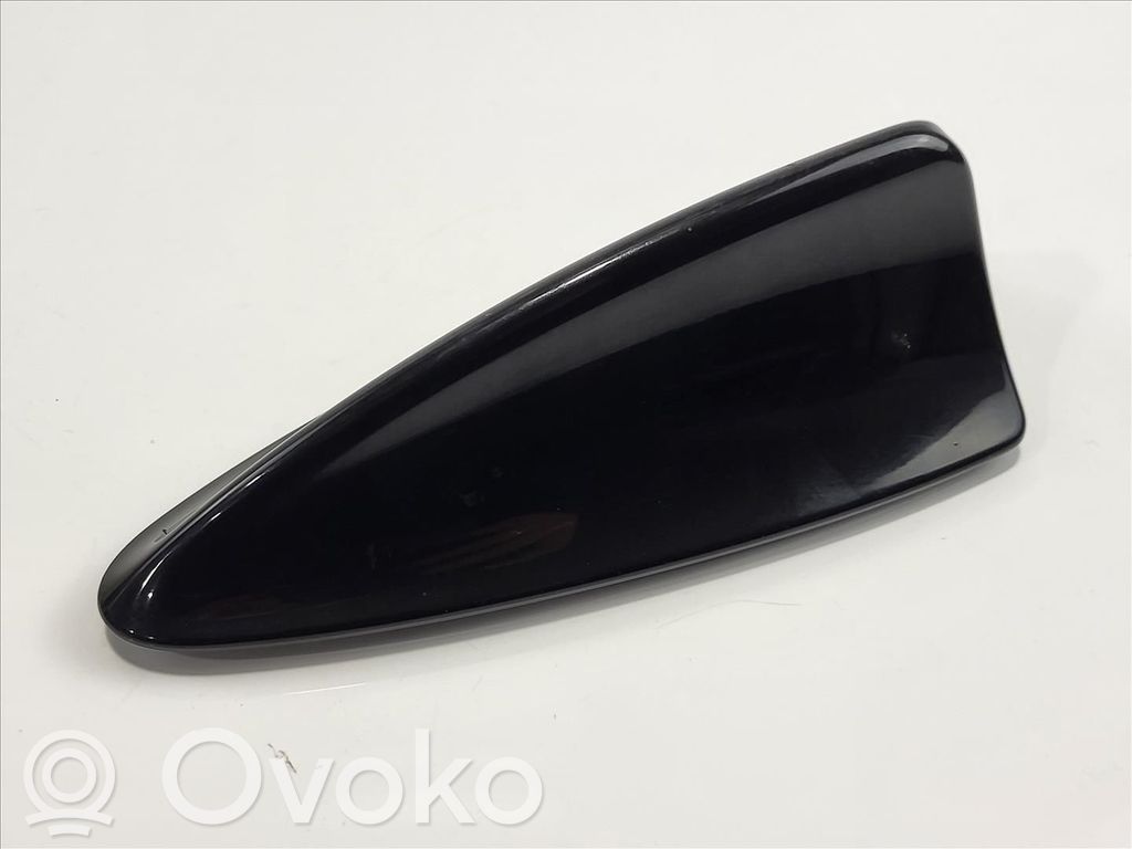 BMW 5 E60 E61 Radion antenni 