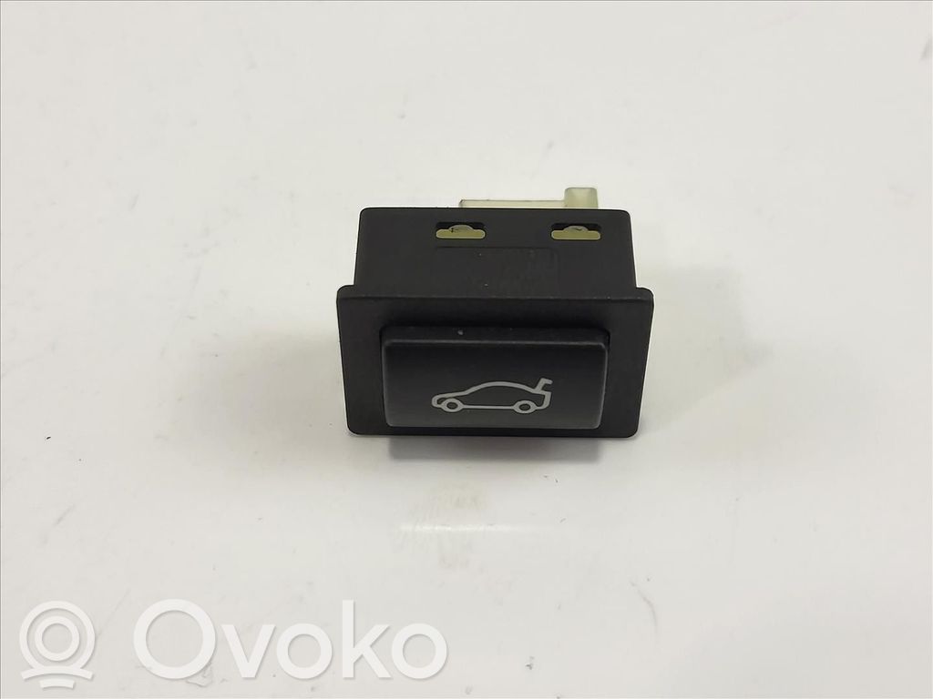 BMW 5 E60 E61 Buton deschidere portbagaj