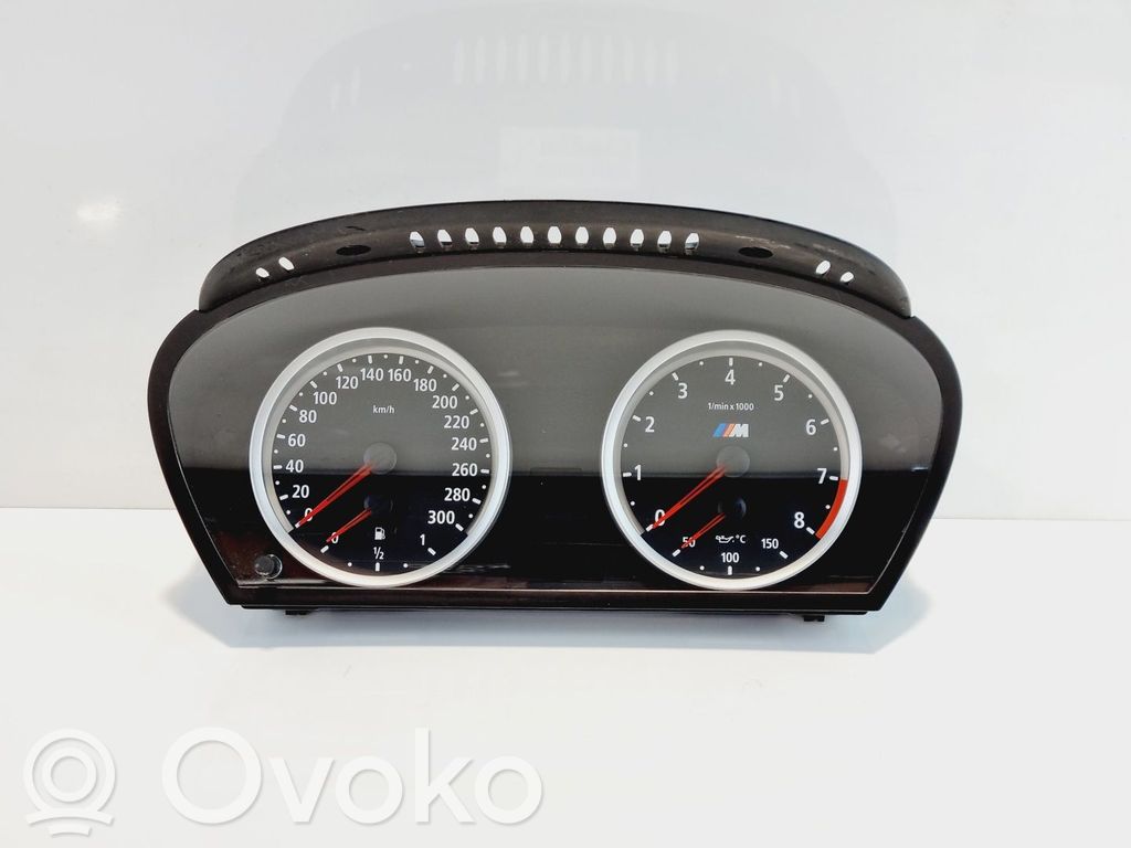 Tachometer   62109236847,62109236847