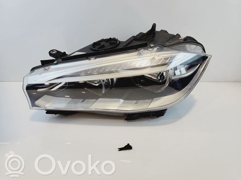 BMW X5 F15 Lampa przednia 